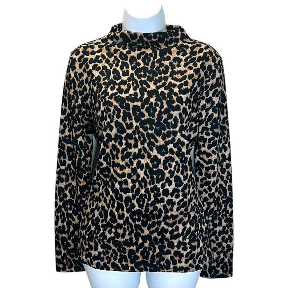 BeachLunchLounge Sweater Women’s Size M Turtleneck Tops Animal Print